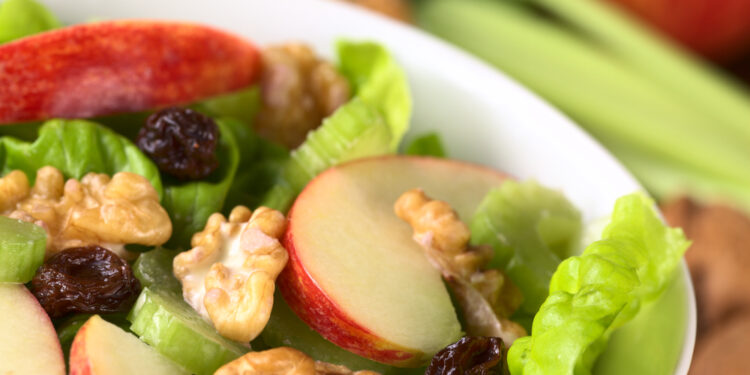Apple salad