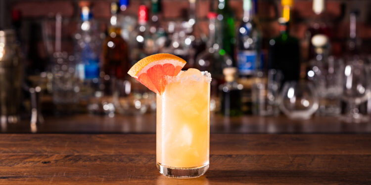 Paloma cocktail