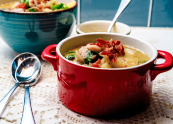 Spicy Turkey Sausage and Kale Chili