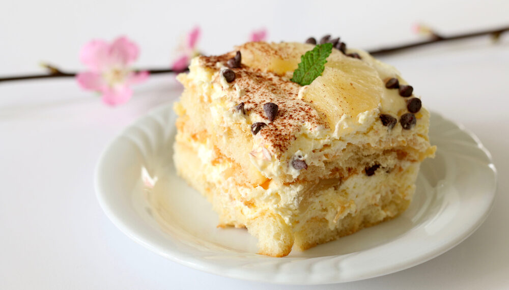 Vegan Mug Cake with Pineapple and Mint