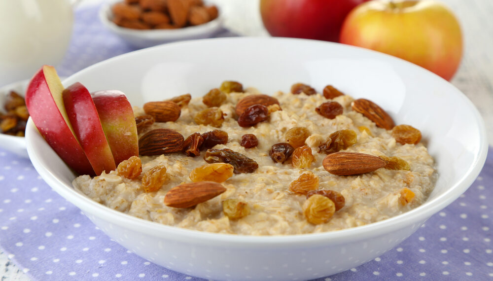 Apple Pie Oatmeal Breakfast