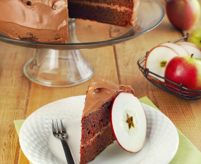 Polish Applesauce Cake