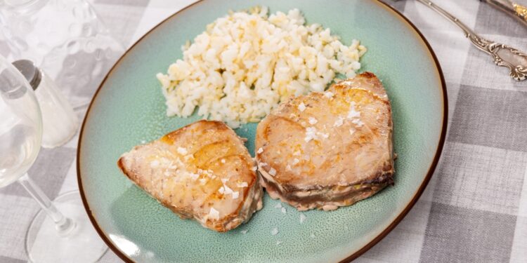 Tarragon Tuna Steaks