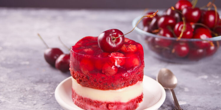 No-Bake Cherry Cream Cheese Dessert