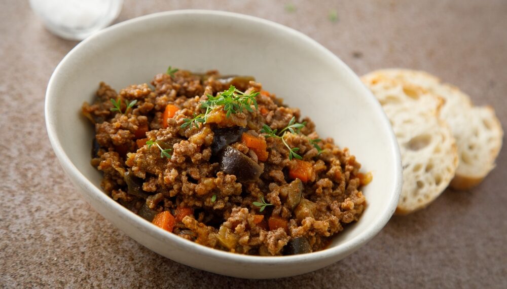 Spicy Low-Carb Eggplant with Beef and Tomatoes