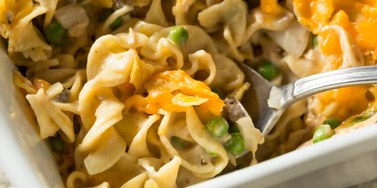 Cheesy Tuna Noodle Casserole