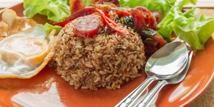 Fried Rice with Lychees (Koa Pad Lin Gee)