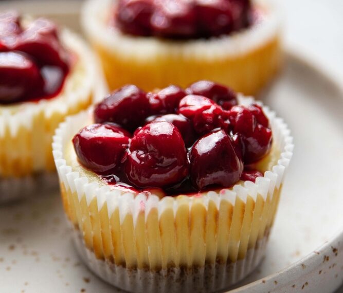 Cheesecake Cupcakes