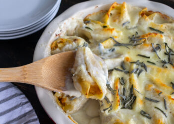 Creamy Caprese Stuffed Shells