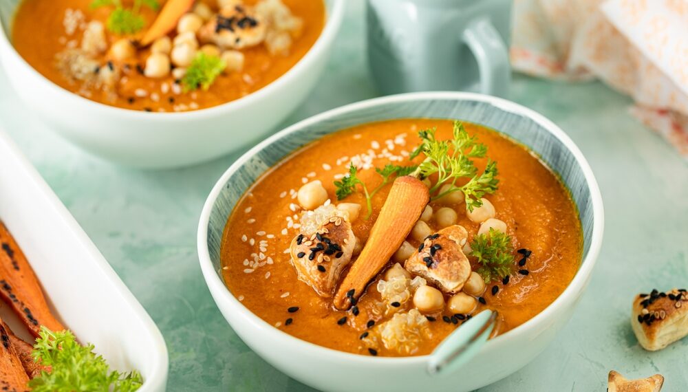 Cozy Lentil Soup with Lemon