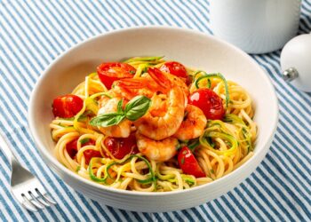 Garlic Shrimp and Mushroom Pasta