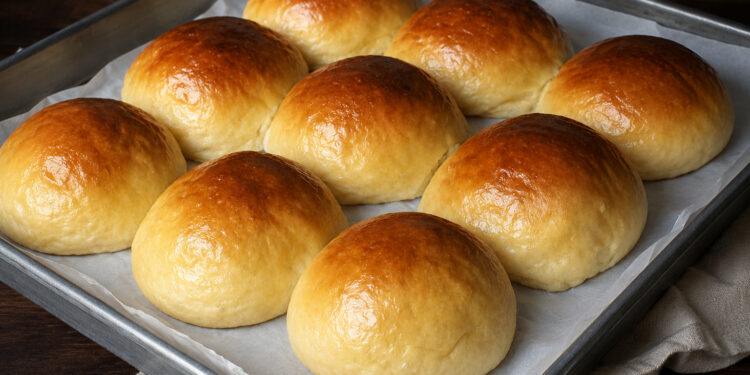 Pumpkin Dinner Rolls in the Bread Machine