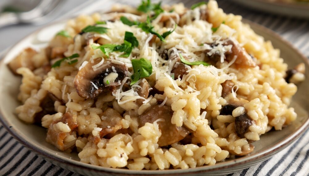 Easy Creamy Vegan Mushroom Risotto