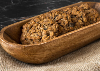 Vegan Chocolate Chip, Oatmeal, and Nut Cookies