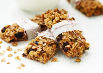 Baked Oatmeal Breakfast Bars