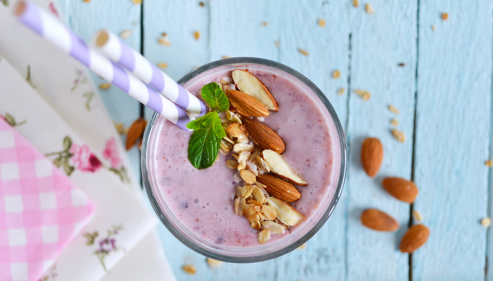 Almond Berry Smoothie