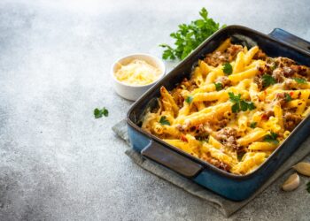 One-Pan Creamy Chicken and Vegetable Pasta