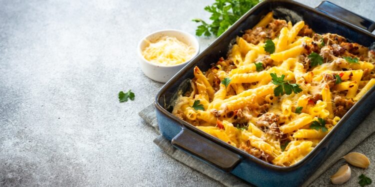 One-Pan Creamy Chicken and Vegetable Pasta