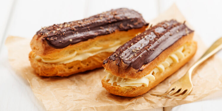 Chocolate Eclair Dessert