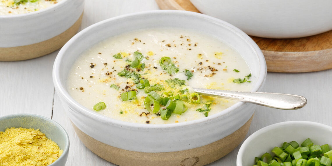 Vegan Cauliflower Soup