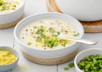 Vegan Cauliflower Soup