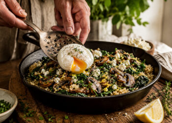 Herbed Quinoa and Mushroom Breakfast Skillet with Poached Egg