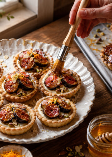 Roasted Fig Mascarpone Tartlets with Honeyed Citrus Glaze